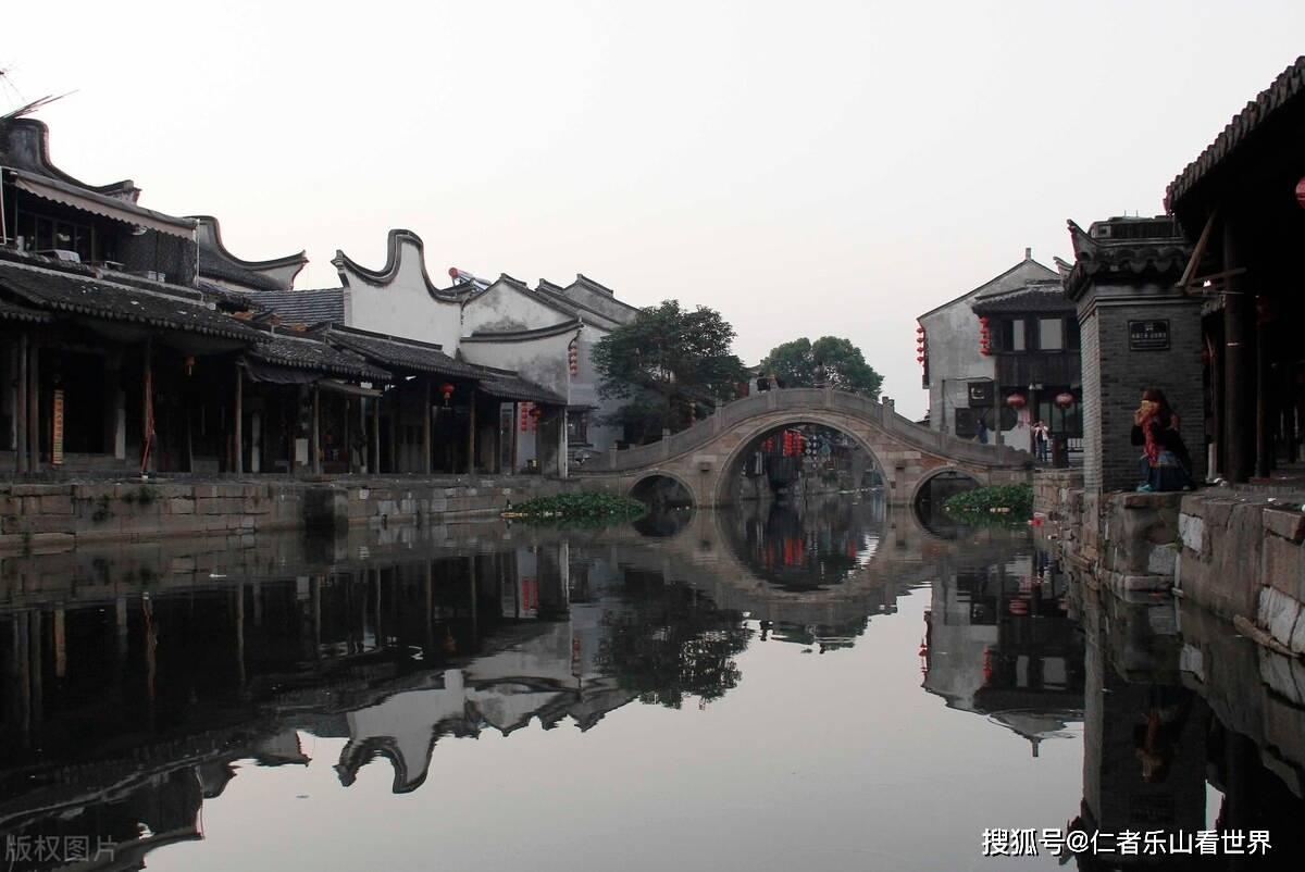 灵能百分百 请问这张图出自第几季第几集多少分钟？游戏画面